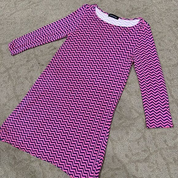 Hourglass Lilly Women’s XS Soft Navy & Pink Patterned Mini Dress w 3/4 Sleeves - Picture 4 of 11